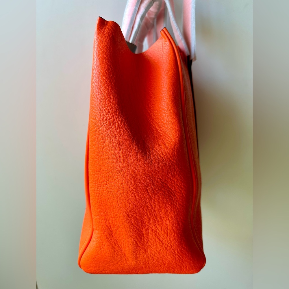 NWT Marc Jacobs The Tag Vibrant Orange Tote - Picture 11 of 16